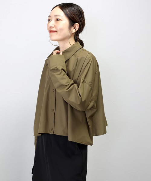 Aletta vita(アレッタビータ)の「T/Cタフタワイドシャツブラウス(シャツ/ブラウス・レディース・ブラック/カーキブラウン・M)」の3枚目の写真