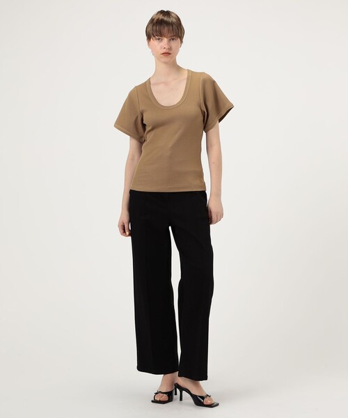 BY MALENE BIRGER（バイマレーネビルガー）の「■BY MALENE BIRGER LUNAI　UネックTシャツ（Tシャツ/カットソー・レディース・キャメル・XS）」の6枚目の写真