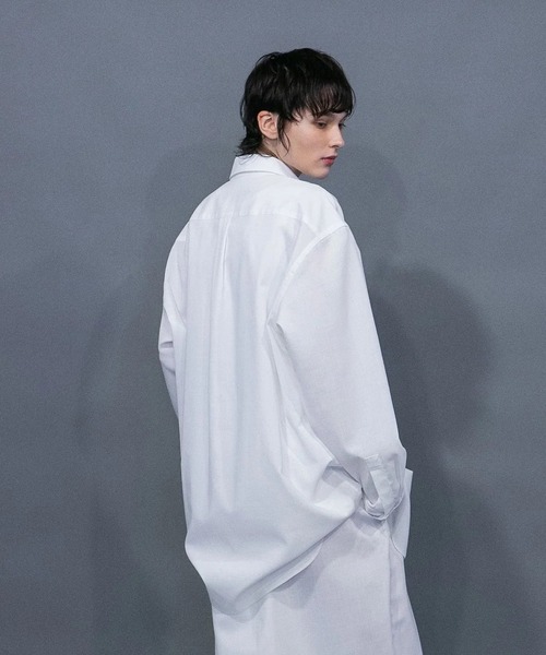 my beautiful landlet（マイビューティフルランドレット）の「【my beautiful landlet】 COHORUS RAMIE × SOLOTEX OVERSIZE REGULAR SHIRT（シャツ/ブラウス・メンズ・ブラック/チャコールグレー/ホワイト/ブラウン・0/1）」の6枚目の写真