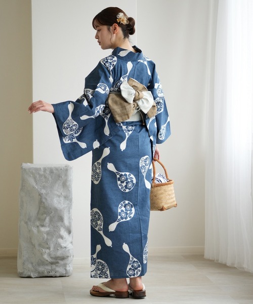 浴衣3点セット utatane×注染工房 赤坂紬 青藍にかごめなでしこ染め分け セール】手染め注染浴衣3点セット utatane×注染工房 赤坂紬 青藍