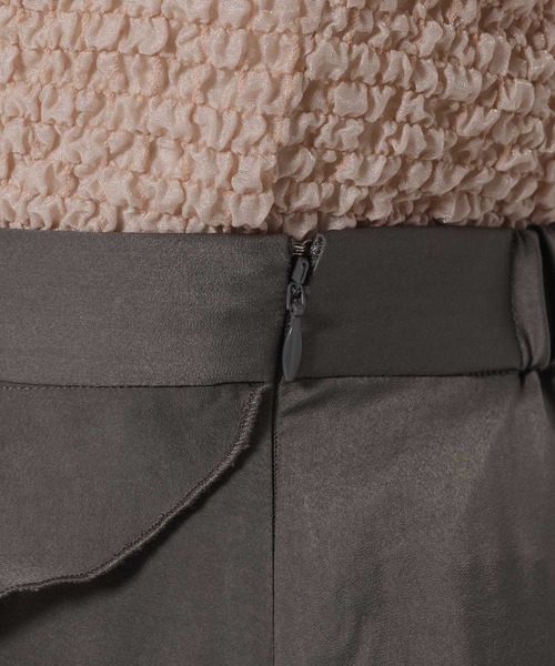 mysty woman（ミスティウーマン）の「フリルエスカルゴスカート  328031（スカート・レディース・オフホワイト/グレー/チャコールグレー・FREE）」の14枚目の写真