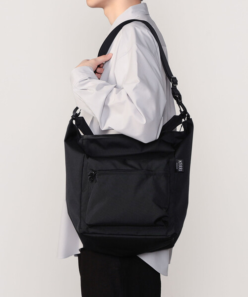 Bshop（ビショップ）の「KARRI | 2WAY ショルダーバッグ（ショルダーバッグ・レディース・ブラック・M）」の12枚目の写真