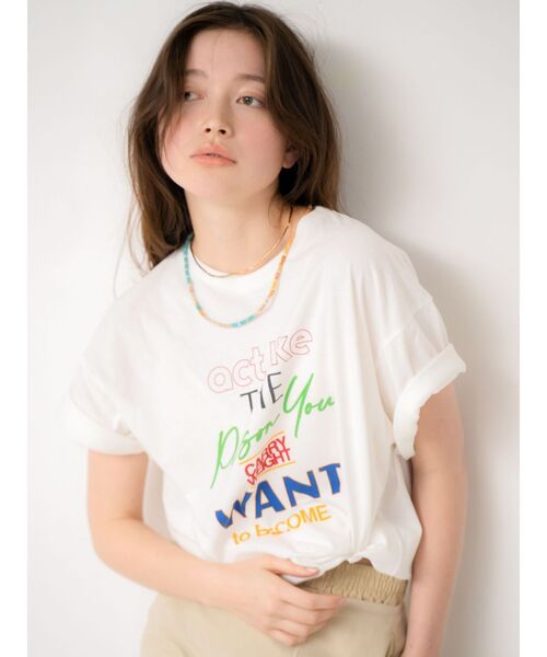 Ungrid（アングリッド）の「カラーロゴルーズTee（Tシャツ/カットソー・レディース・イエロー/レッド/オフホワイト/チャコールグレー・FREE）」の11枚目の写真