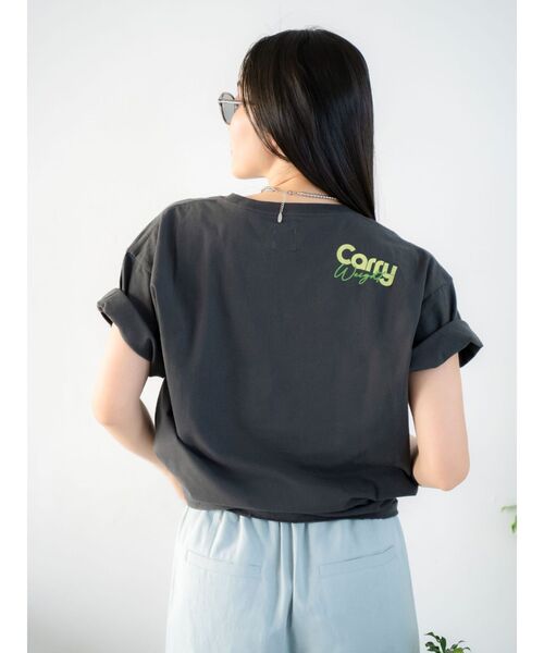 Ungrid（アングリッド）の「カラーロゴルーズTee（Tシャツ/カットソー・レディース・イエロー/レッド/オフホワイト/チャコールグレー・FREE）」の21枚目の写真