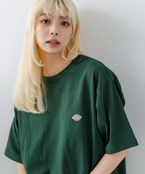 Dickies(ディッキーズ)の「【DICKIES/ディッキーズ】コットン100% ワンポイント ミニロゴワッペン Tシャツ(Tシャツ/カットソー・メンズ・ブラック/ダークグリーン/ネイビー/ホワイト・MEDIUM/LARGE/X-LARGE)」の3枚目の写真