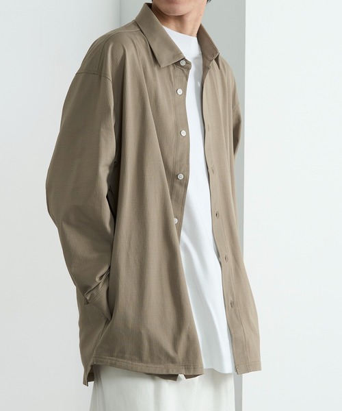 HAUS(ハウス)の「【HAUS】ブレサブルジャージーシャツブルゾン(シャツ/ブラウス・メンズ・ブラック/ベージュ・LL/L/M)」の14枚目の写真