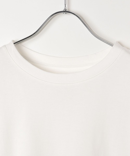 BAYFLOW（ベイフロー）の「[丸みのあるバックシルエット]シルケットドルマンショートスリーブT（Tシャツ/カットソー・レディース・モカ/イエロー/オフホワイト/ブラック/ブルー・FREE）」の21枚目の写真