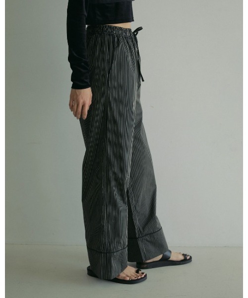 anuke(アンヌーク)の「anuke Stripe Pajamas Pants 62510701(その他パンツ・レディース・ブラウン/ブラック・38/36)」の3枚目の写真