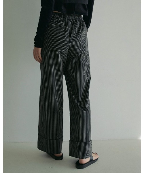 anuke(アンヌーク)の「anuke Stripe Pajamas Pants 62510701(その他パンツ・レディース・ブラウン/ブラック・38/36)」の4枚目の写真