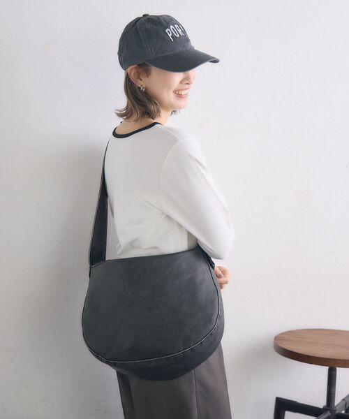 RETRO GIRL（レトロガール）の「ビンテージライクショルダー（ショルダーバッグ・レディース・ブラウン/ブラック・ONE SIZE）」の5枚目の写真