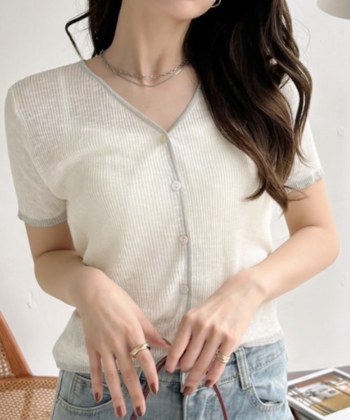 Ada.(エイダ)の「パイピングデザイン 半袖 カーディガン サマーニット トップス(カーディガン/ボレロ・レディース・ブラック/ベージュ/ホワイト/グリーン・FREE)」の5枚目の写真