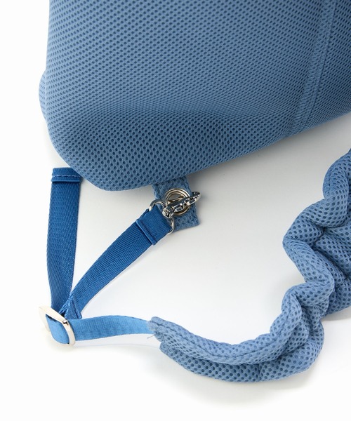 CONTROL FREAK / CTFK（コントロールフリーク）の「CONTROL FREAK / CTFK（コントロールフリーク）メッシュレースアップワンショルダーバッグ（バックパック/リュック・レディース・ブラック/ブルー/ホワイト/レッド/グリーン/ピンク・FREE）」の11枚目の写真