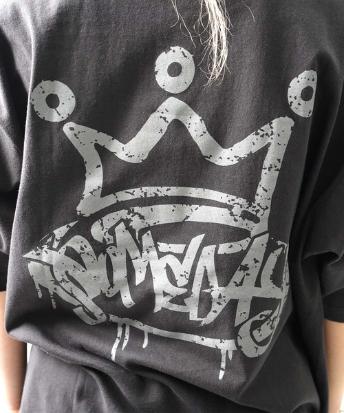 ILL'S（イルズ）の「ボックスシルエット グランジ風 レトロモチーフ バックプリント 半袖Tシャツ メンズ レディース（Tシャツ/カットソー・メンズ・チャコール/ブラック系その他/ホワイト系その他/ブラック/ホワイト/グレー系・L/M）」の21枚目の写真