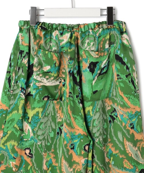 J.PRESS YORK STREET(ジェイプレスヨークストリート)の「【WOMEN】プリントリラックスワイドパンツ(その他パンツ・レディース・ネイビー系5/グリーン系5・F)」の13枚目の写真