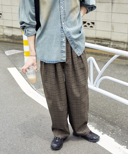 PUBLUX（パブリュクス）の「PUBLUX/パブリュクス イージーバレルパンツ(限定展開)（その他パンツ・メンズ・グレー系その他/ブラウン系その他/ブラック/グレー・SMALL/MEDIUM/LARGE）」の10枚目の写真