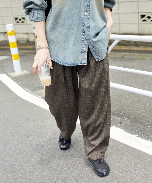 PUBLUX（パブリュクス）の「PUBLUX/パブリュクス イージーバレルパンツ(限定展開)（その他パンツ・メンズ・グレー系その他/ブラウン系その他/ブラック/グレー・SMALL/MEDIUM/LARGE）」の13枚目の写真