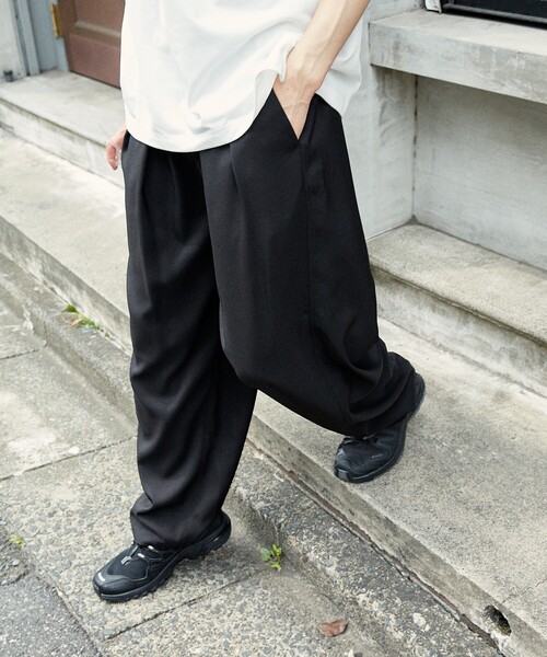 PUBLUX（パブリュクス）の「PUBLUX/パブリュクス イージーバレルパンツ(限定展開)（その他パンツ・メンズ・グレー系その他/ブラウン系その他/ブラック/グレー・SMALL/MEDIUM/LARGE）」の20枚目の写真