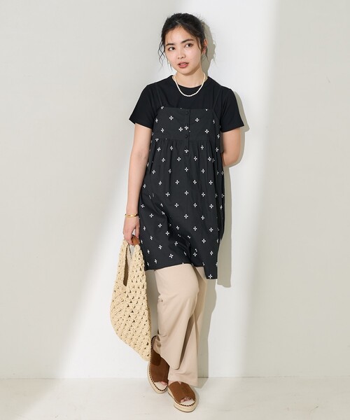 FREAK'S STORE（フリークスストア）の「インド 小花刺繍キャミリボンチュニック/バックリボン キャミチュニック（チュニック・レディース・オフホワイト/ブラック/ブルー・ﾌﾘ-）」の4枚目の写真