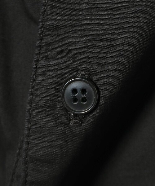 BRILLA per il gusto(ブリッラペルイルグースト)の「【販売店舗限定】ANTICIPO / コットンポプリン ヘンリーネック Tシャツ(Tシャツ/カットソー・メンズ・ホワイト/ブラック・42/44/46/48)」の10枚目の写真