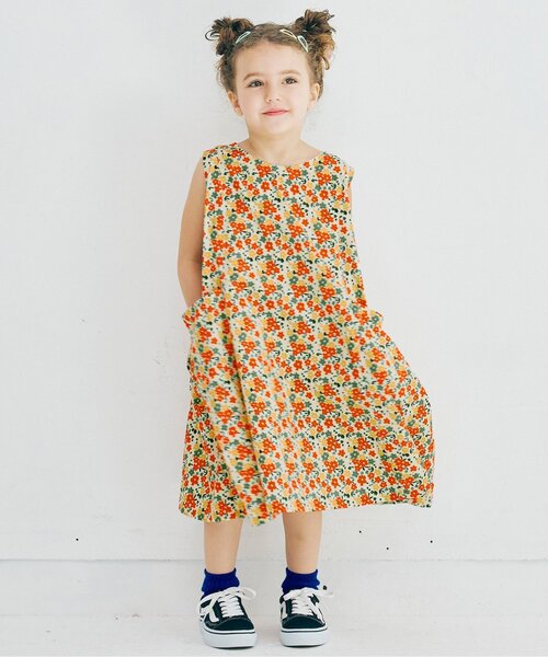 p.premier（ピードットプルミエ）の「イロチ買いしたい夏すぎる総柄パラソルフレアワンピース（ワンピース・キッズ・ネイビー/イエロー/ダークブラウン/グリーン/レッド/ブラック/ブルー/クリーム・80/90/100/110/120/130/140）」の8枚目の写真