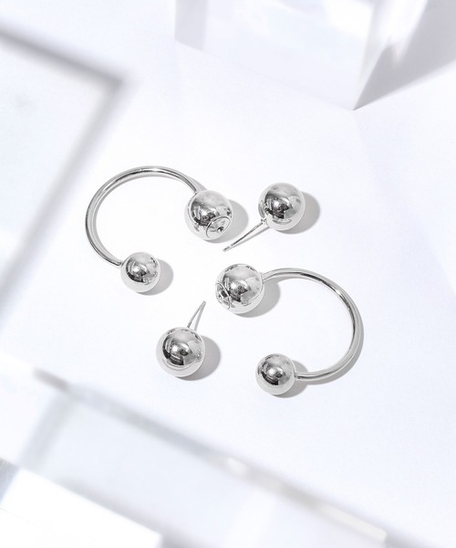 ROSE BUD(ローズバッド)の「DESIGN HOOP PIERCE(その他小物・レディース・シルバー・ONE SIZE)」の7枚目の写真