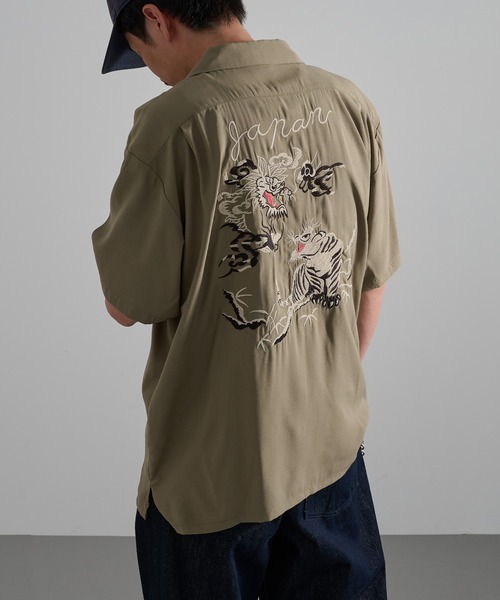HOUSTON（ヒューストン）の「【HOUSTON】SOUVENIR SHIRT 刺繍スーベニアシャツ（シャツ/ブラウス・メンズ・イエロー/パープル/ブラック/ブラック系その他3/オレンジ系その他3/ブラック系その他2/オリーブ系2/オレンジ系その他2・M/L/XL）」の14枚目の写真