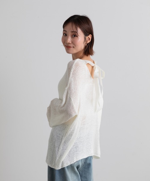 Lunea（ルネア）の「バックリボンオーバーニットトップス（ニット/セーター・レディース・ブラック/ライトブラウン/ダークブラウン/ホワイト/ピンク/ベージュ/ボルドー・FREE）」の12枚目の写真