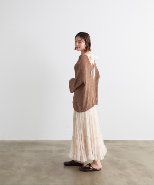 Lunea（ルネア）の「バックリボンオーバーニットトップス（ニット/セーター・レディース・ブラック/ライトブラウン/ダークブラウン/ホワイト/ピンク/ベージュ/ボルドー・FREE）」の21枚目の写真