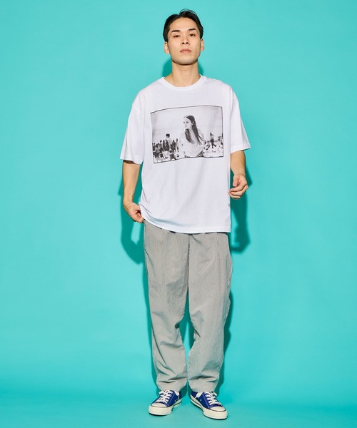 WALLA WALLA SPORT（ワラワラスポーツ）の「PRINTABLE TUBE TEE / JOSEPH SZABO “PRISCILLA” - プリンタブル チューブ ティー / ジョセフ スザボ ”プリシラ”（Tシャツ/カットソー・メンズ・ホワイト・MEDIUM/LARGE/X-LARGE/SMALL）」の4枚目の写真