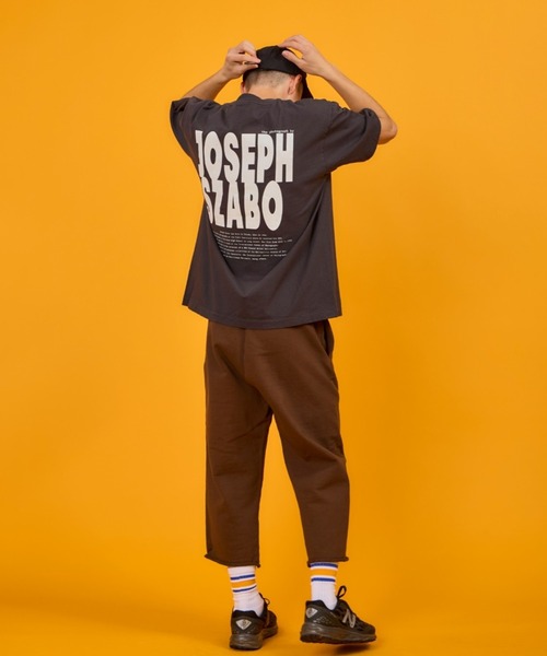 WALLA WALLA SPORT（ワラワラスポーツ）の「PRINTABLE TUBE TEE / JOSEPH SZABO “PRISCILLA” - プリンタブル チューブ ティー / ジョセフ スザボ ”プリシラ”（Tシャツ/カットソー・メンズ・ホワイト/スミクロ・MEDIUM/LARGE/X-LARGE/SMALL/XX-LARGE）」の15枚目の写真
