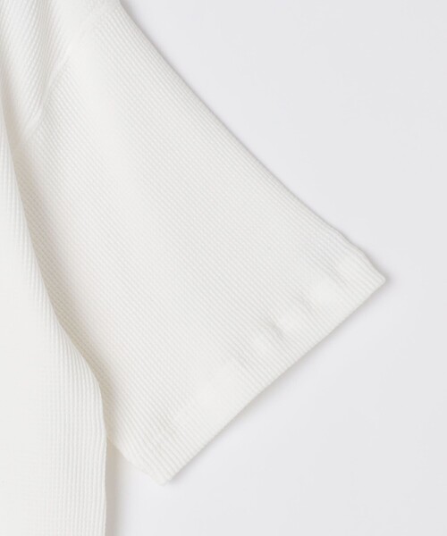 SHIPS（シップス）の「SHIPS: ベーシック ワッフル ショートスリーブ Tシャツ（Tシャツ/カットソー・メンズ・ホワイト/ライトホワイト/ダークグレー/グレー・SMALL/MEDIUM/LARGE/X-LARGE）」の9枚目の写真