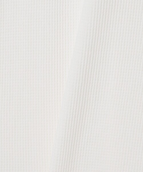 SHIPS（シップス）の「SHIPS: ベーシック ワッフル ショートスリーブ Tシャツ（Tシャツ/カットソー・メンズ・ホワイト/ライトホワイト/ダークグレー/グレー・SMALL/MEDIUM/LARGE/X-LARGE）」の11枚目の写真