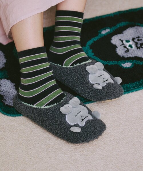 BIRTHDAY BAR（バースデイバー）の「With Animals　ルームシューズ（ラグ/マット・レディース・ネイビー/イエロー・0）」の2枚目の写真