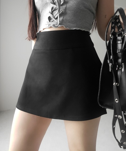 me+em select(ミームセレクト)の「【 2color / 3size 】サイドスリットレイヤードスウェットミニスカパン / side slit layered sweat mini skirt pants(その他パンツ・レディース・グレー/ブラック・MEDIUM/SMALL/LARGE)」の15枚目の写真