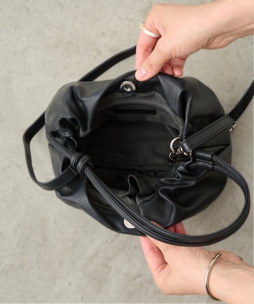BEARDSLEY（ビアズリー）の「ウールジャガードミニBAG