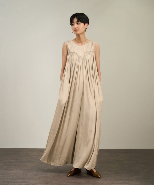 SALON adam et rope'(サロン アダム エ ロペ)の「カッセンギャザーサロペット(つなぎ/オールインワン・レディース・ブラック/ベージュ・S/M)」の5枚目の写真