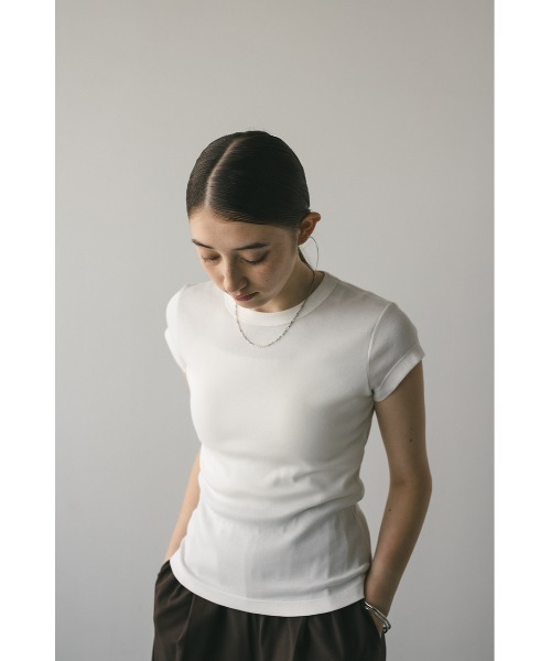 STYLEMIXER(スタイルミキサー)の「ヘムラウンドフレンチスリーブT(Tシャツ/カットソー・レディース・ホワイト/ブラック/ライム・FREE)」の4枚目の写真