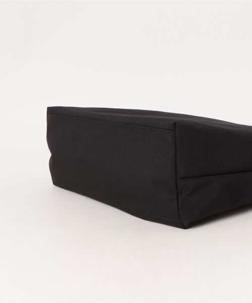 MARGARET HOWELL idea（マーガレット・ハウエルアイデア）の「MARGARET HOWELL idea(マーガレット・ハウエル アイデア)　5J・リリック　トート（トートバッグ・レディース・ベージュ/ブラック/グレー/ダークベージュ・FREE）」の6枚目の写真