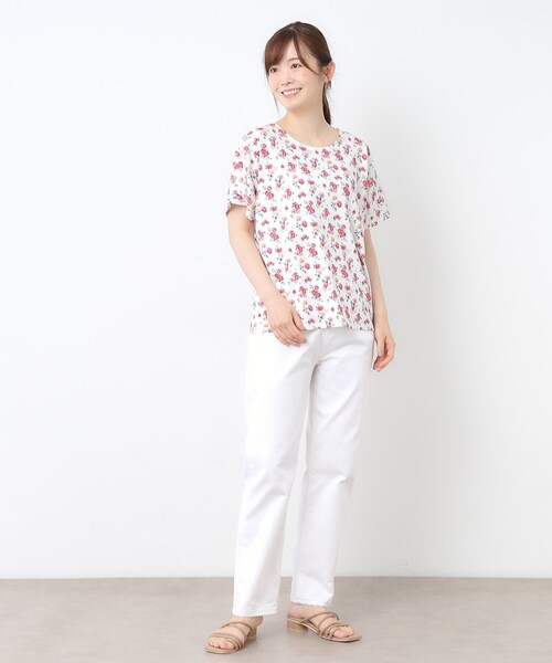 LAURA ASHLEY(ローラアシュレイ)の「【接触冷感/コットン100%】アルバティーン柄 Tシャツ(Tシャツ/カットソー・レディース・ネイビー系/ホワイト系3・38/40)」の17枚目の写真