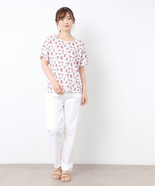 LAURA ASHLEY(ローラアシュレイ)の「【接触冷感/コットン100%】アルバティーン柄 Tシャツ(Tシャツ/カットソー・レディース・ネイビー系/ホワイト系3・38/40)」の16枚目の写真