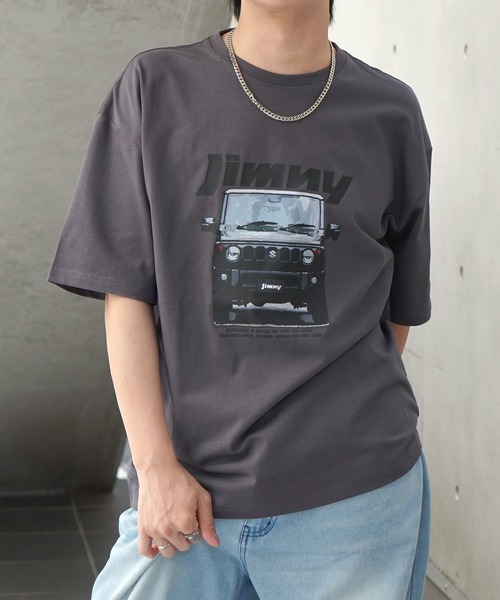 ILL'S(イルズ)の「JIMNY ビッグシルエット フロントプリント 半袖Tシャツ カットソー ユニセックス(Tシャツ/カットソー・メンズ・ブラック/ブルー系その他/ホワイト/ピンク系その他/イエロー系その他/ブラック系その他2/ホワイト系その他2/グレー系その他2/カーキ・L/M)」の5枚目の写真
