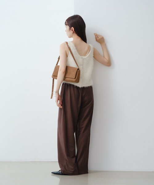 Kastane(カスタネ)の「【新色追加/セットアップ対応/前後2WAY】シャギービスチェ(タンクトップ・レディース・サックスブルー/アイボリー/チャコールグレー/ダークブラウン・FREE)」の8枚目の写真