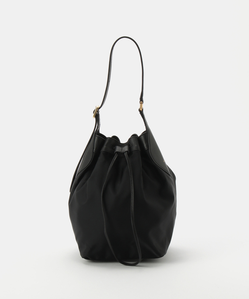 Spick & Span（スピックアンドスパン）の「ORSETTO / オルセット RITMO ナイロン巾着バッグ（ショルダーバッグ・レディース・ブラック・FREE）」の4枚目の写真