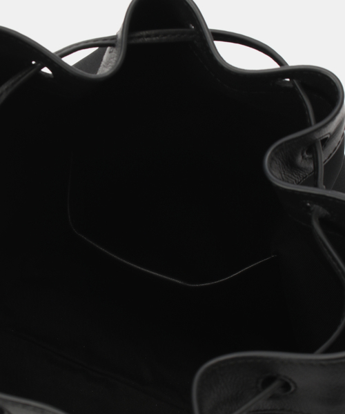 Spick & Span（スピックアンドスパン）の「ORSETTO / オルセット RITMO ナイロン巾着バッグ（ショルダーバッグ・レディース・ブラック・FREE）」の10枚目の写真