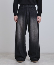 tk.TAKEO KIKUCHI（ティーケータケオキクチ）の「スーパーワイドバギーデニムパンツ（デニムパンツ）」