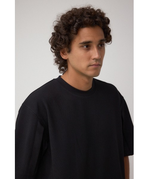 AZUL by moussy（アズールバイマウジー）の「布帛ドッキングトップス（Tシャツ/カットソー・メンズ・ブラック/ホワイト/ネイビー・MEDIUM/LARGE）」の15枚目の写真