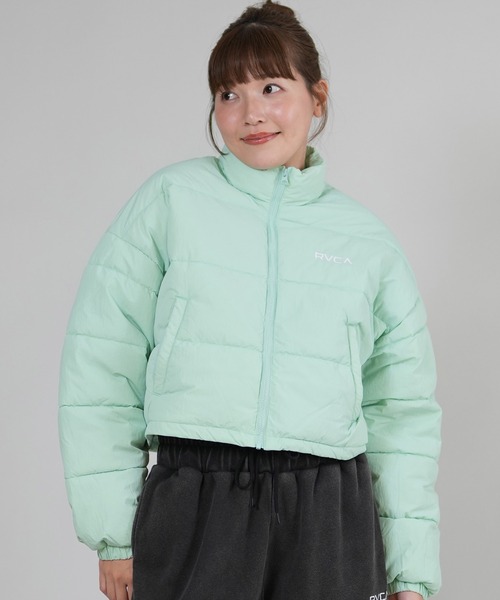 RVCA(ルーカ)の「RVCA/ルーカ MINI RVCA CROPPED PUF JKT ジャケット BF044-752(その他アウター・レディース・ミント/ブラック/ホワイト・M)」の3枚目の写真