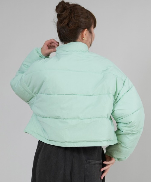 RVCA(ルーカ)の「RVCA/ルーカ MINI RVCA CROPPED PUF JKT ジャケット BF044-752(その他アウター・レディース・ミント/ブラック/ホワイト・M)」の15枚目の写真
