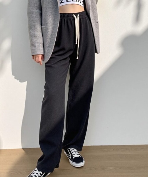 cammie(キャミー)の「裏フリースリブストレートパンツ(その他パンツ・レディース・ダークグレー/オフホワイト/ブラック・LARGE/MEDIUM)」の11枚目の写真