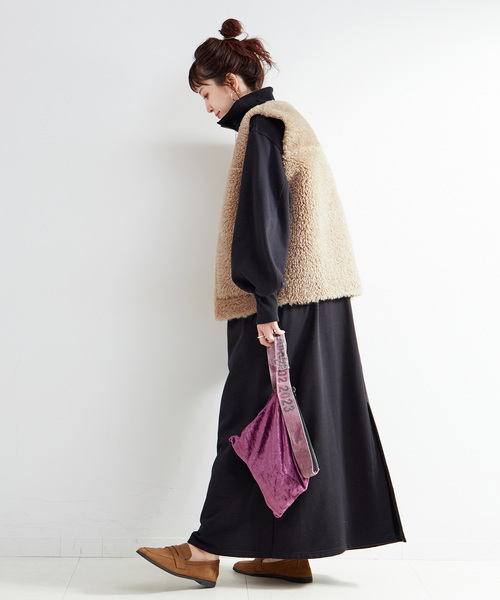 coombクーム　リアルラビットファーとダウンのリバーシブルベスト coombクームリアルラビットファーとダウンのリバーシブルベスト